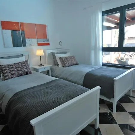 Villa Playa Blanca Sleeps 4 With Pool Playa Blanca (Lanzarote)